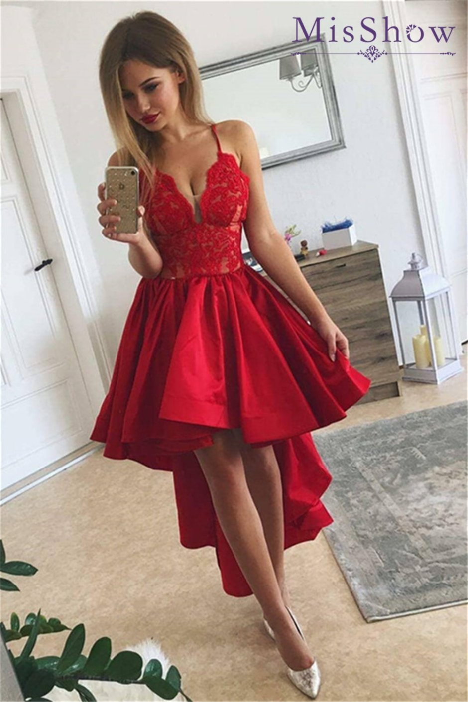 Красное вечернее платье короткое