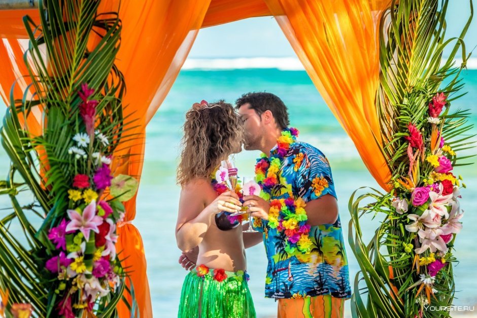 Свадьба в стиле гавайской вечеринки