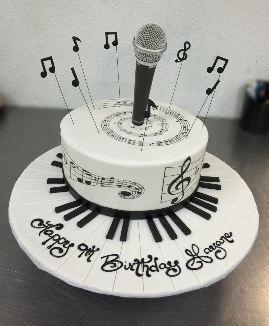 Музыкальный торт для певца