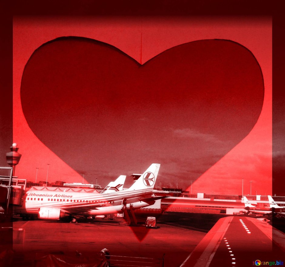 Сердце с самолетом