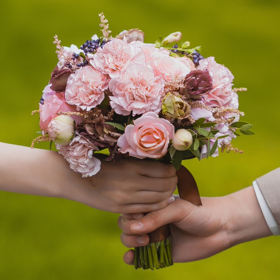 С годовщиной свадьбы цветы