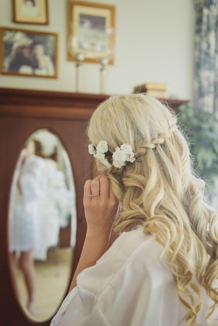 Невеста со светлыми волосами