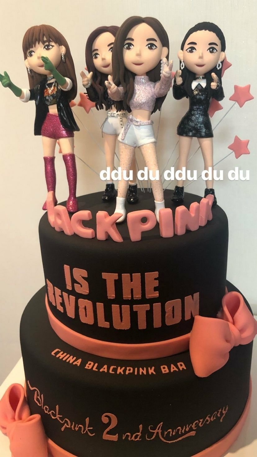 Торт k Pop BLACKPINK