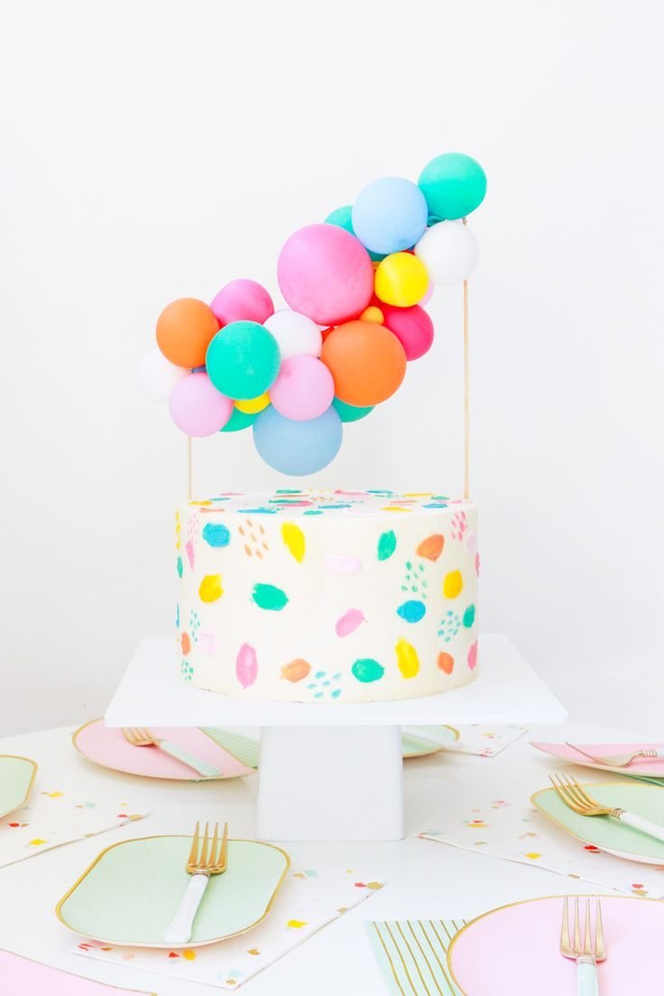 Торт с шариками