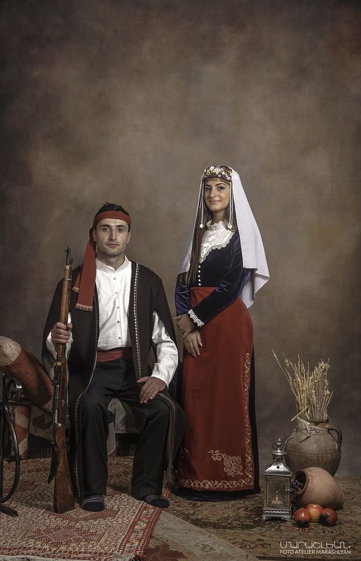 Армянский национальный костюм мужской