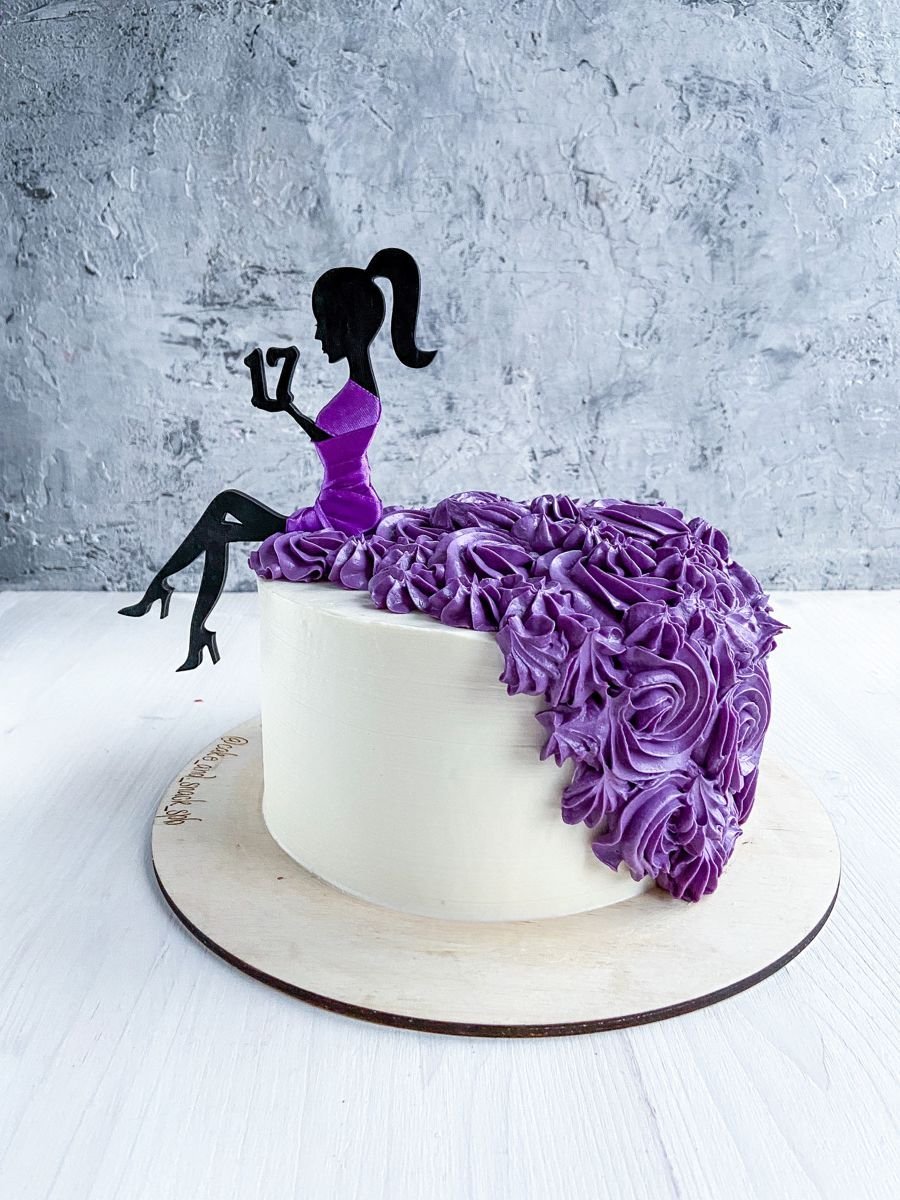 Торт для девушки фиолетовый