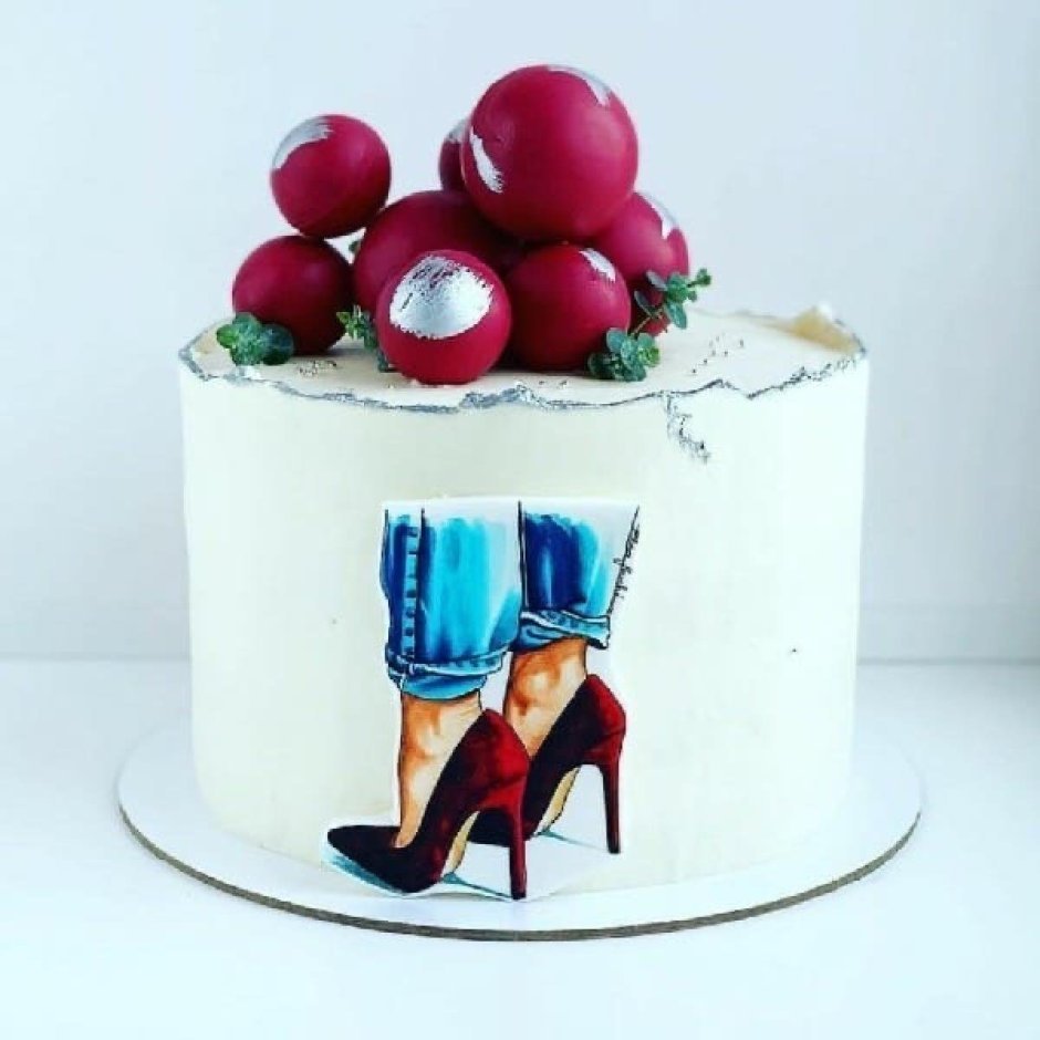 Модный торт для девушки