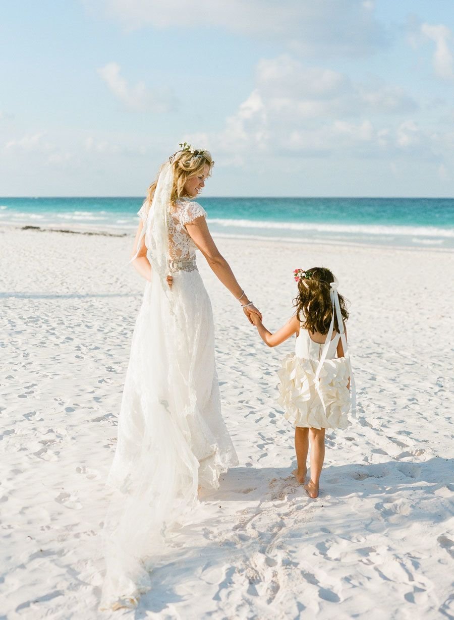Платье маме для церемонии на пляже
