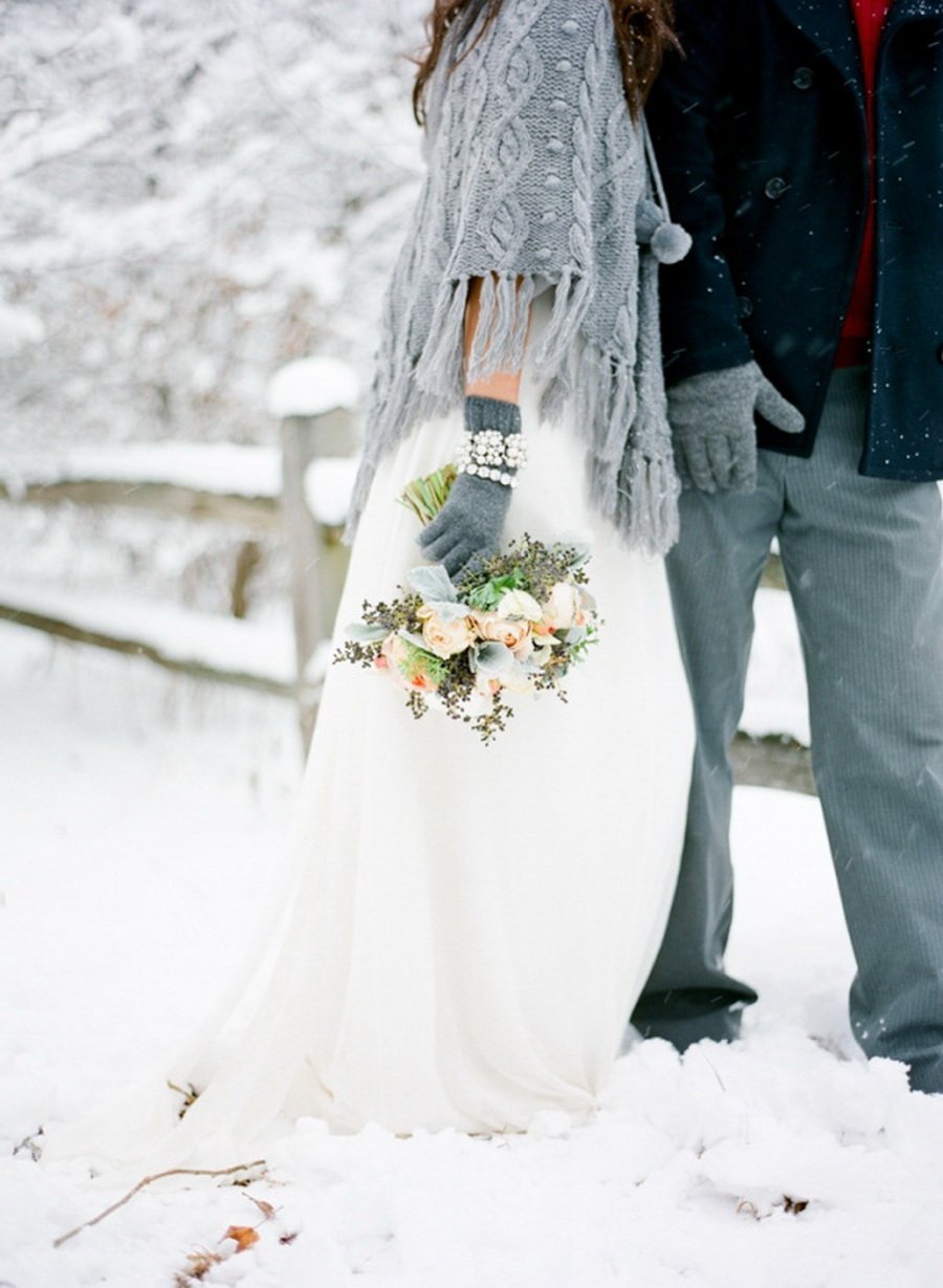 Свадебный наряд для невесты зимой
