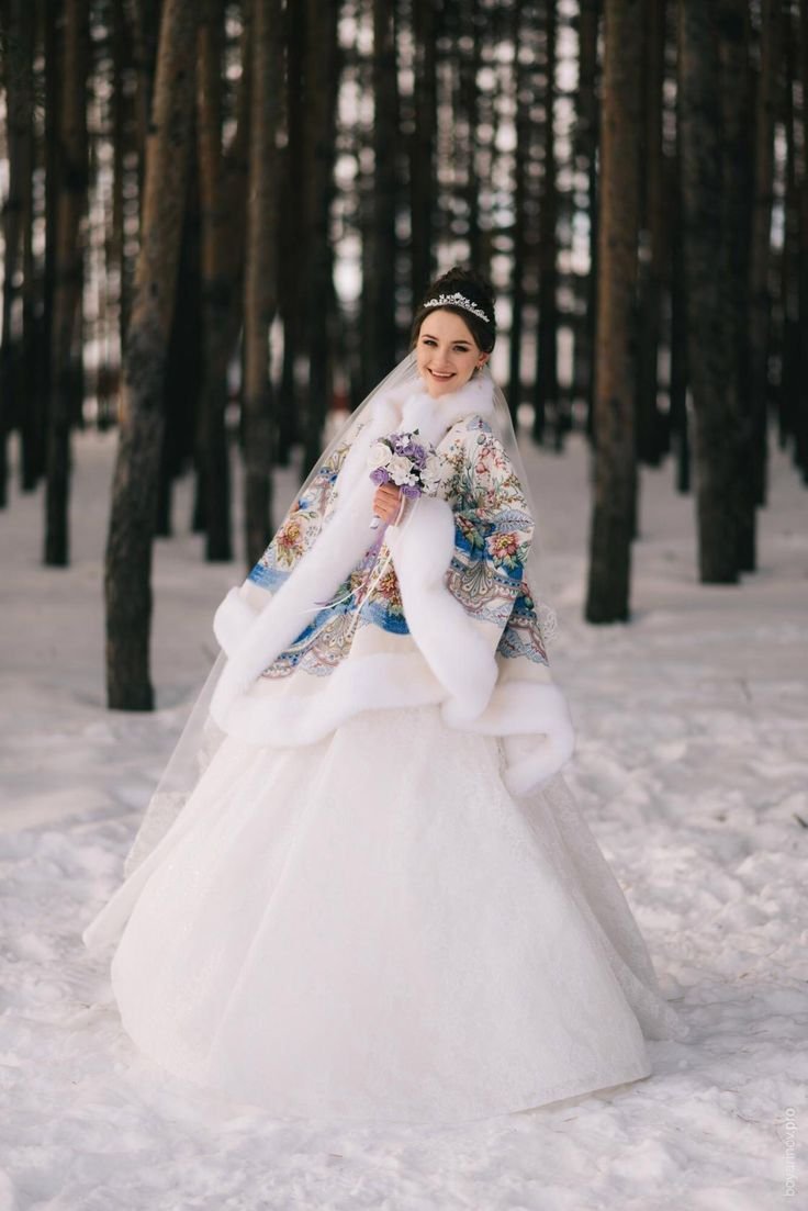 Платье для зимней свадьбы
