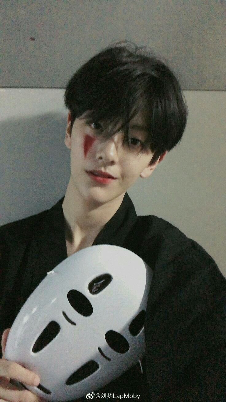 Корея мальчик на Хэллоуин