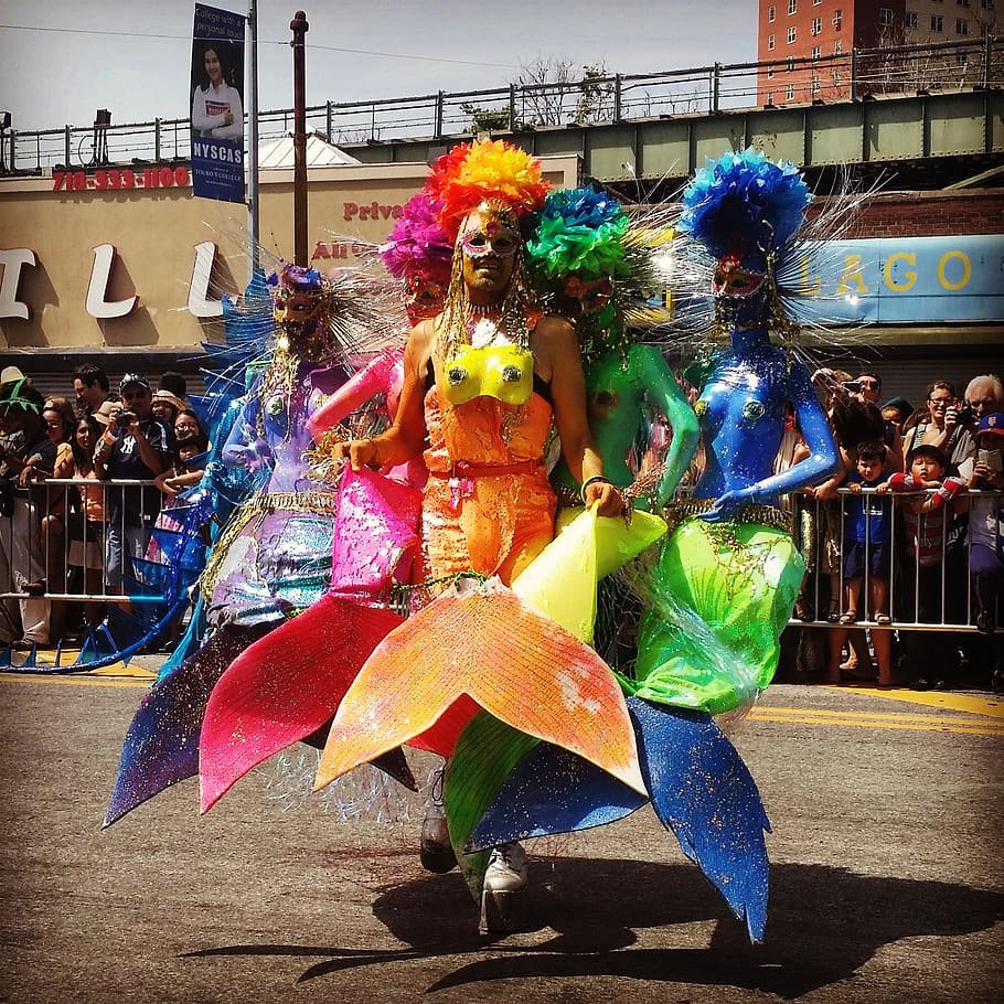 Яркие краски карнавала