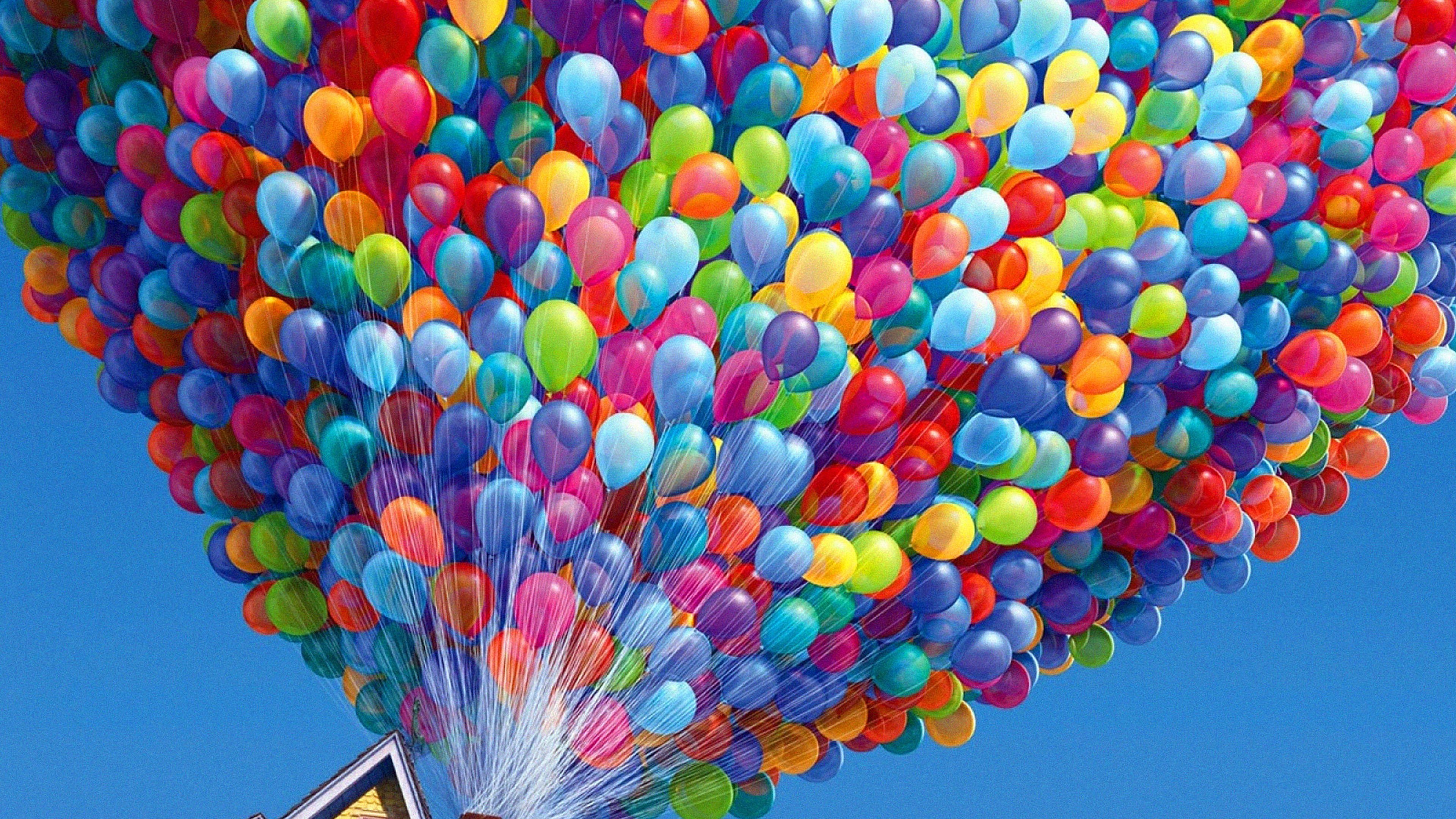 Поздравления мальчика крестника. С днем рождения. Яркая открытка с днем рождения. Открытка с днём рождения воздушные шары. Открытки с днём рождения с шариками.