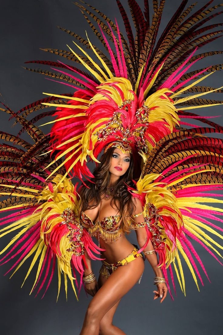 Наряды на карнавал в Бразилии