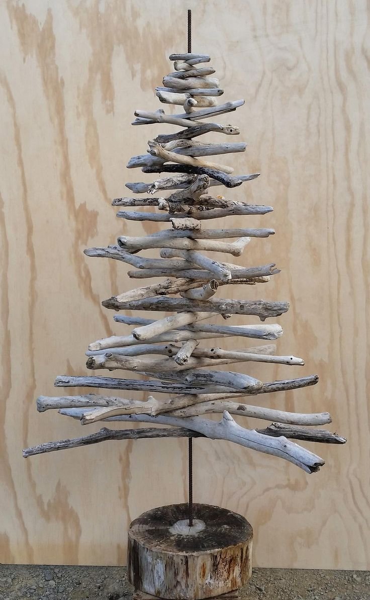 Креативная елка из палок