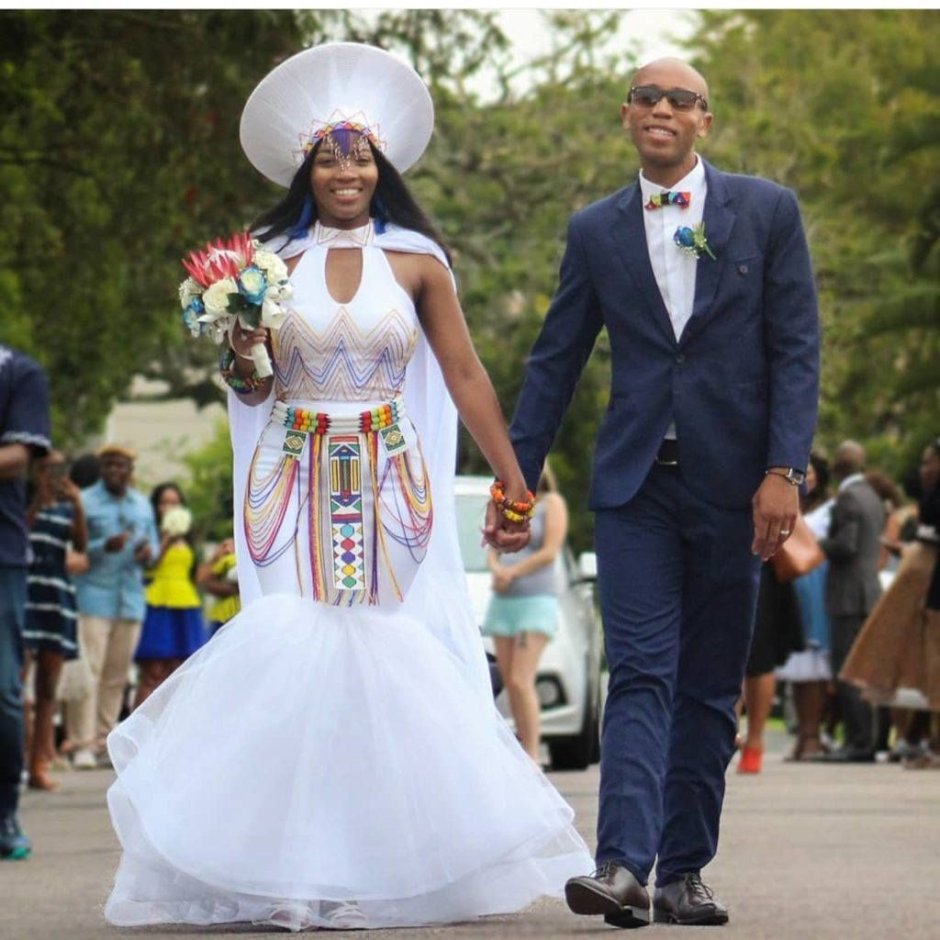 Свадебное платье в Африке
