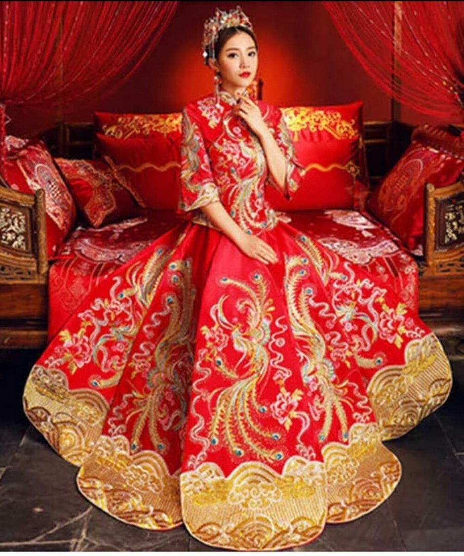Традиционный китайский свадебный наряд