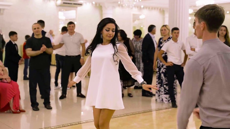 Ассирийские танцы на свадьбе