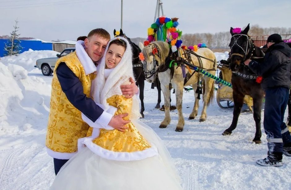 Свадьба зимой в деревне