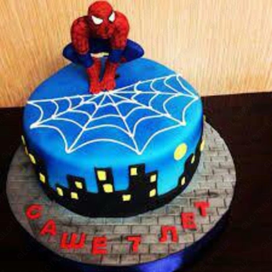 Торт Бэтмен и человек паук