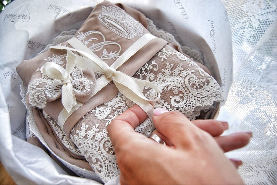 Постельное белье на свадьбу в подарок