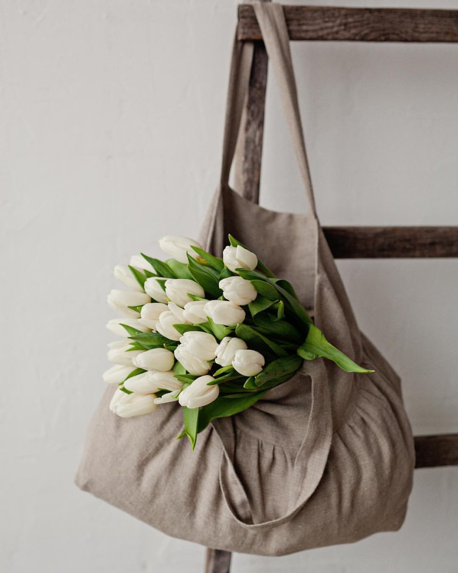 Цветочные сумочки с тюльпанами