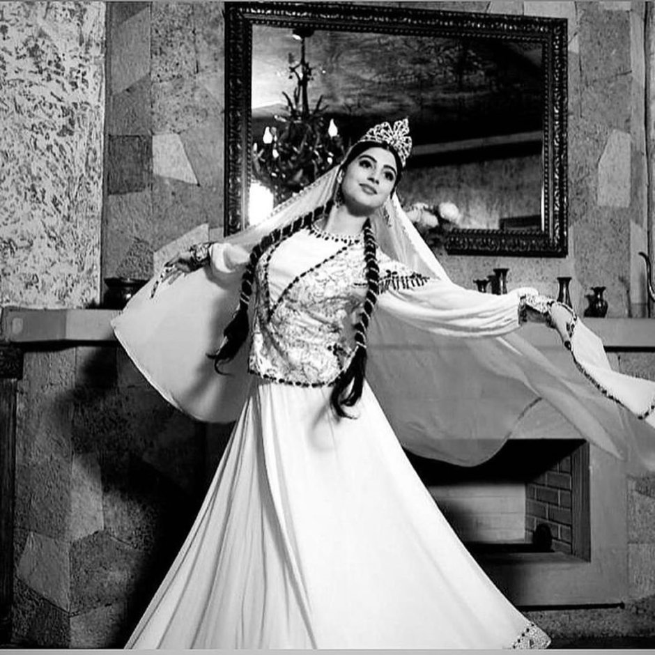 Азербайджанское свадебное платье национальное