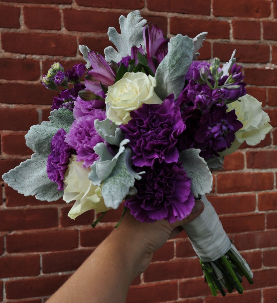 Букет невесты диантусы фиолетовые