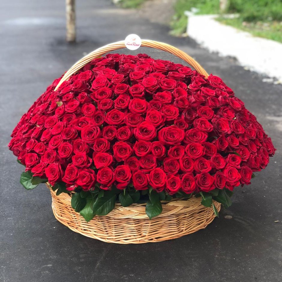 Корзина "301 роза"
