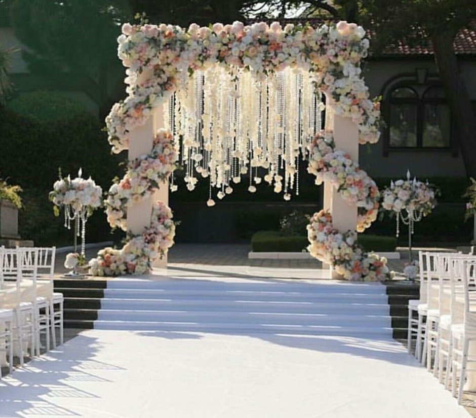Шикарная Свадебная арка