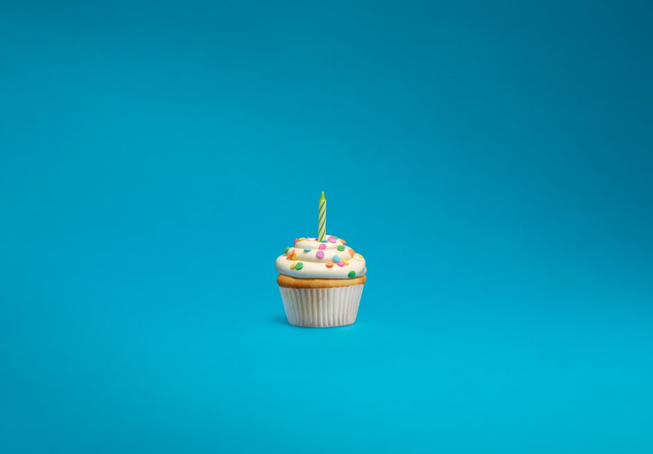 Торт в стиле минимализм на день рождения