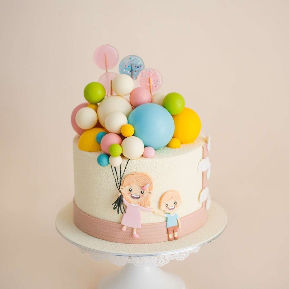 Детский торт с шарами