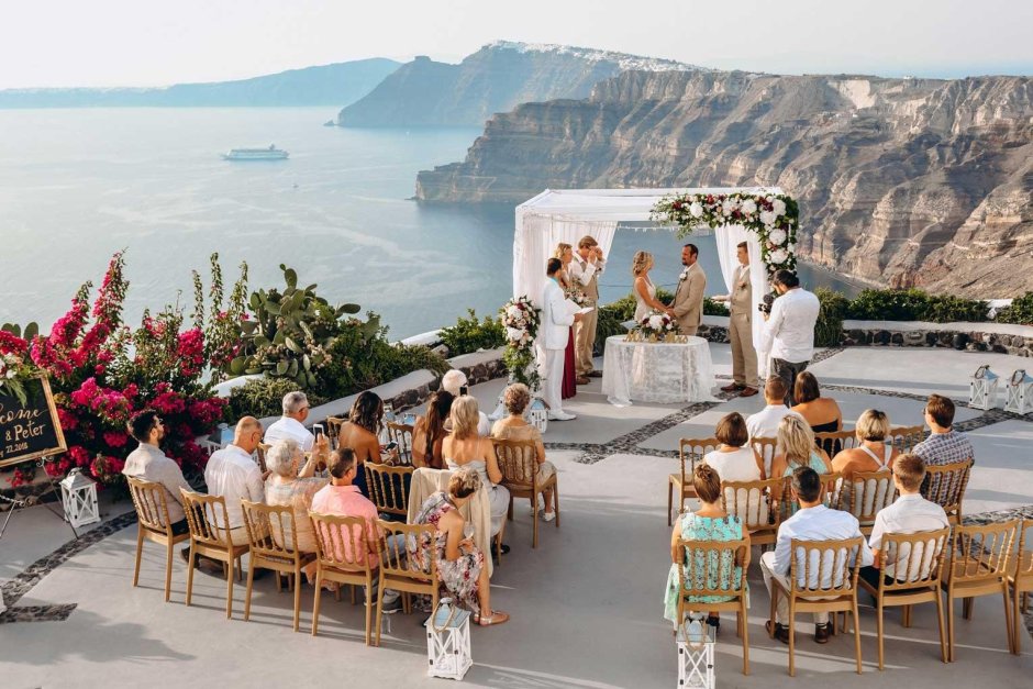 Свадебная церемония на Санторини