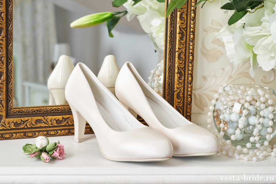 Свадебные туфли для невесты Эконика