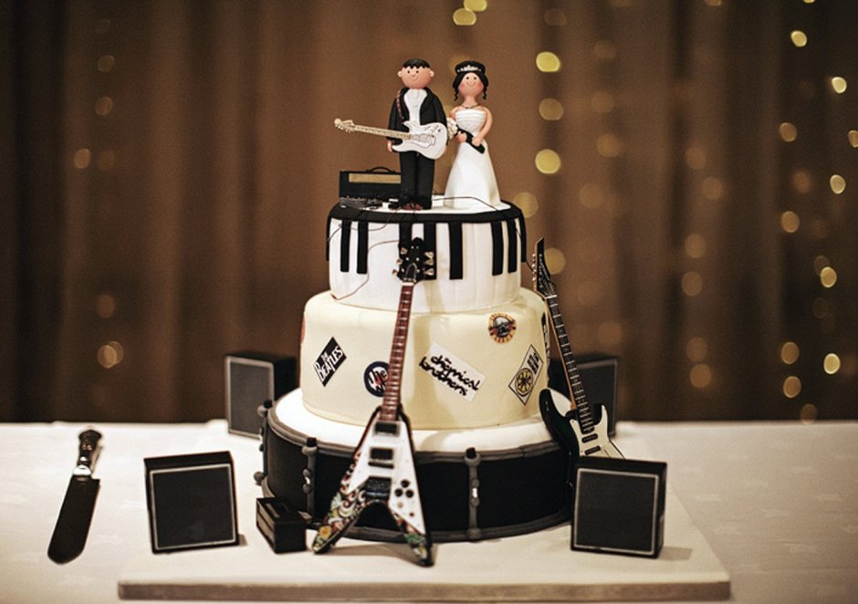 Свадебный торт в стиле рок-н-ролл