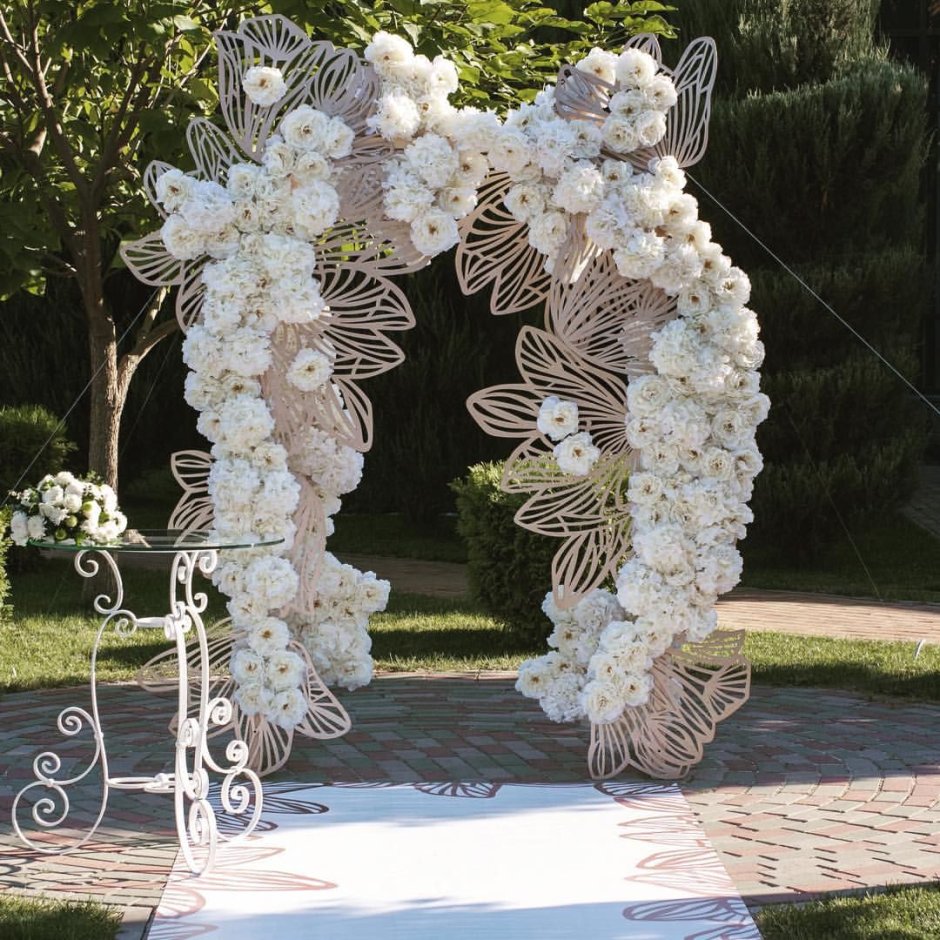 Декор арки на свадьбу