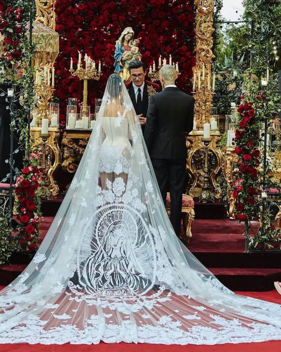 Kourtney Kardashian & Travis Barker свадьба