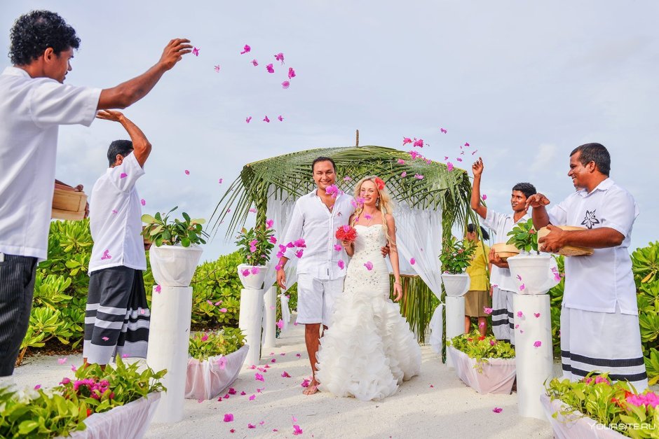 Церемония свадьбы на островах