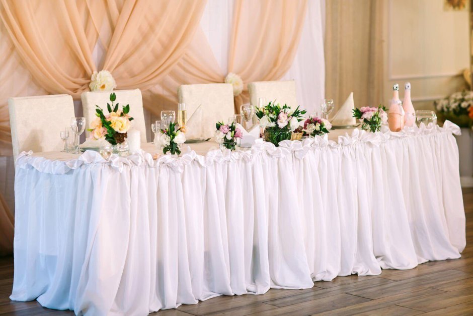 Ткань на свадебный стол