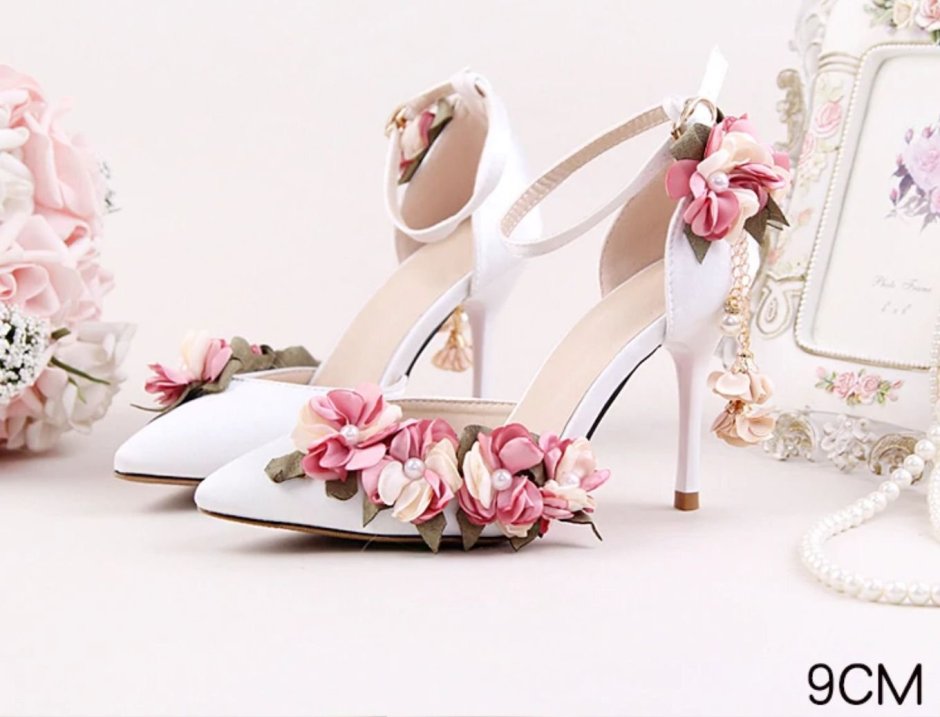Свадебные туфли розовые