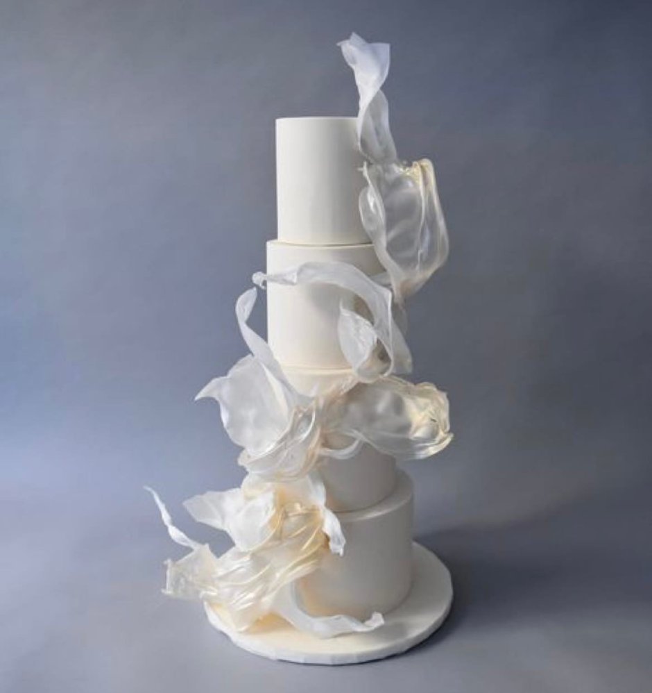 Свадебный торт с рисовой бумагой