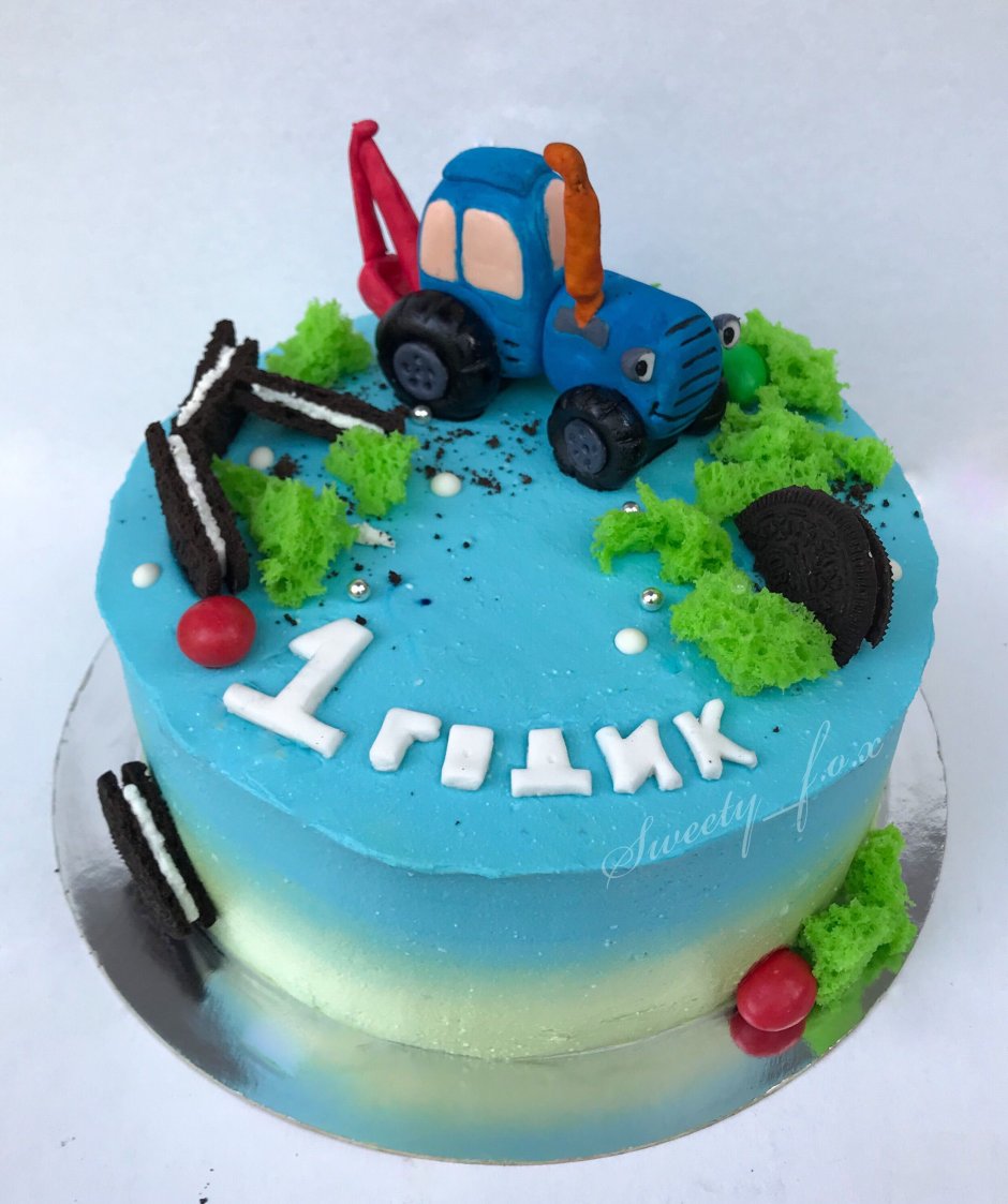 Муссовый торт синий трактор