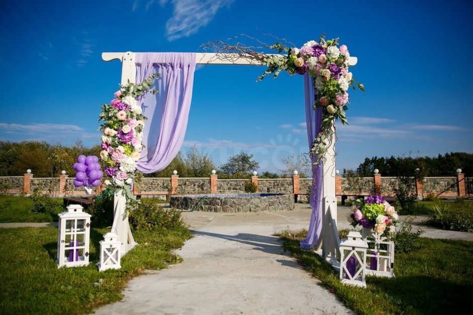 Свадебная арка квадратная