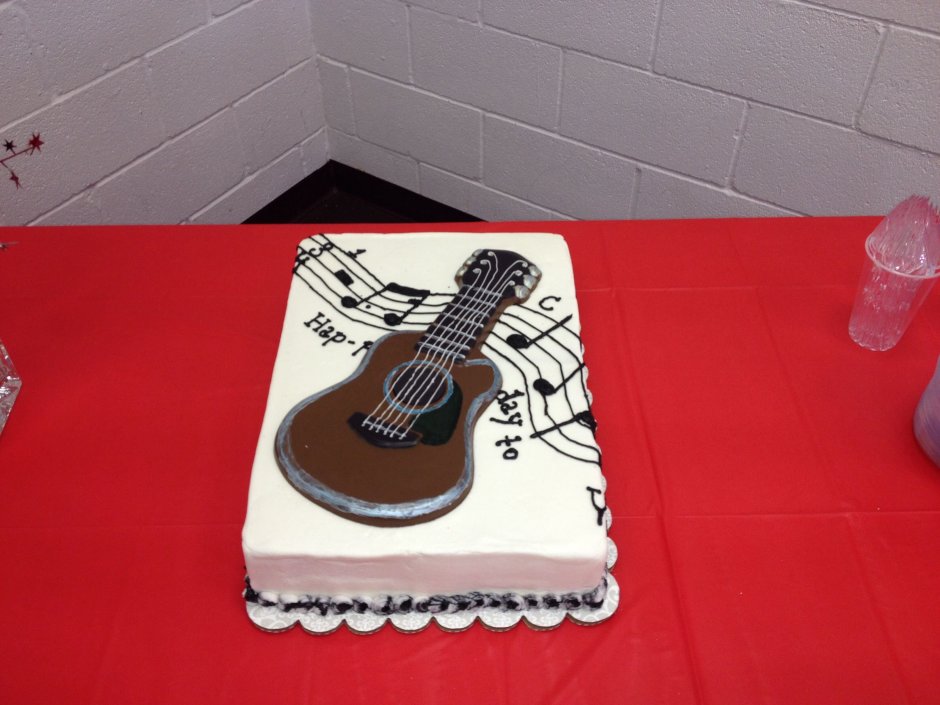 Торт с гитарой фотопечать