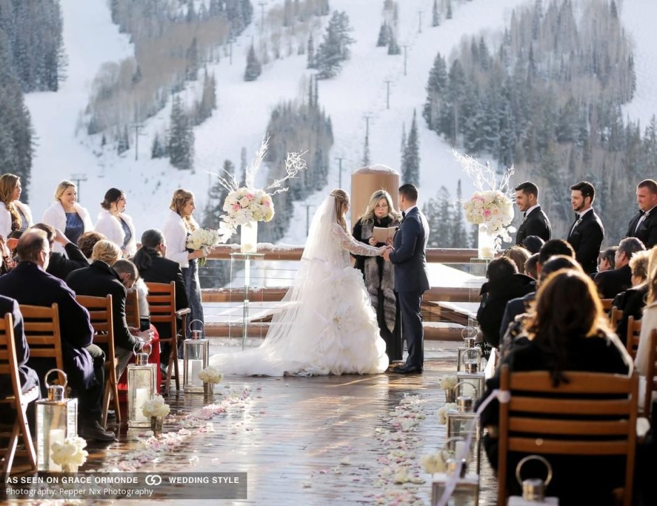 Зимняя Свадебная церемония