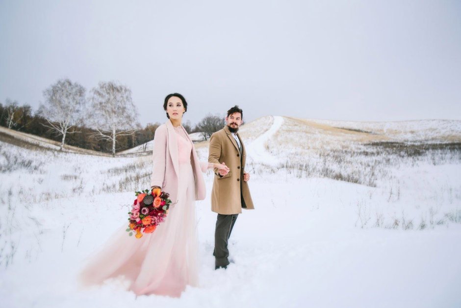 Образ невесты зимой в пальто