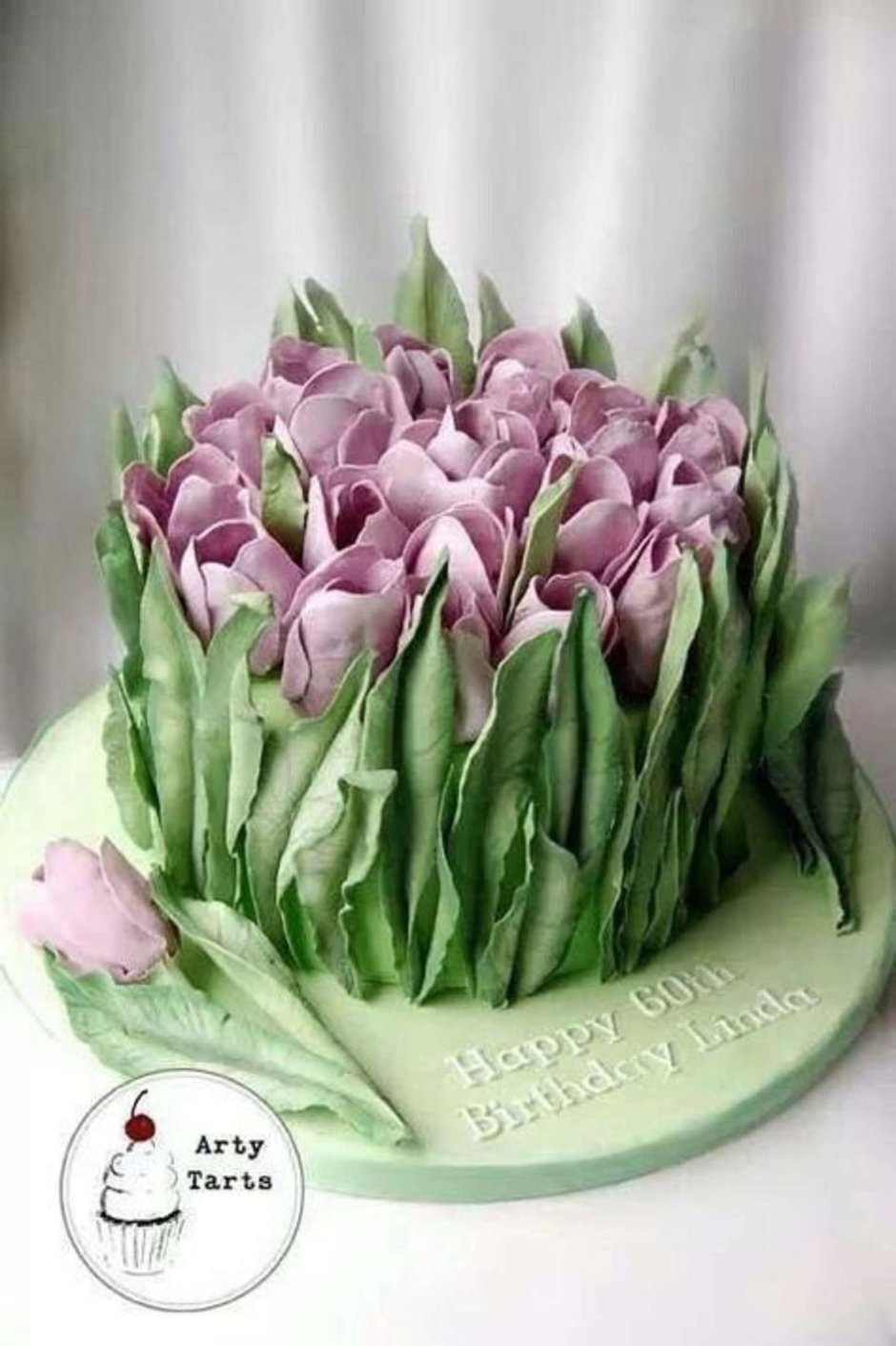 Тортик с тюльпанами