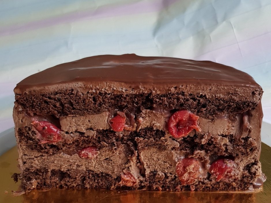 Шоколадный торт вишня чиз