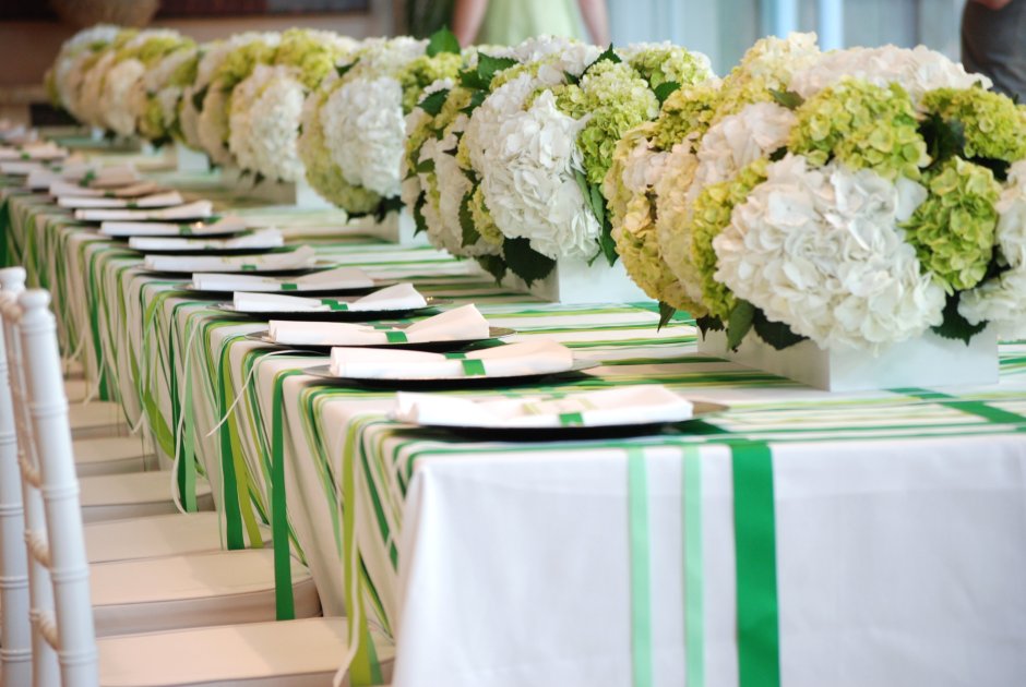 Свадьба в бело зеленых тонах