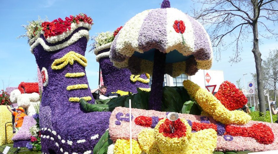 Парад цветов в Аалсмеере (Голландия)